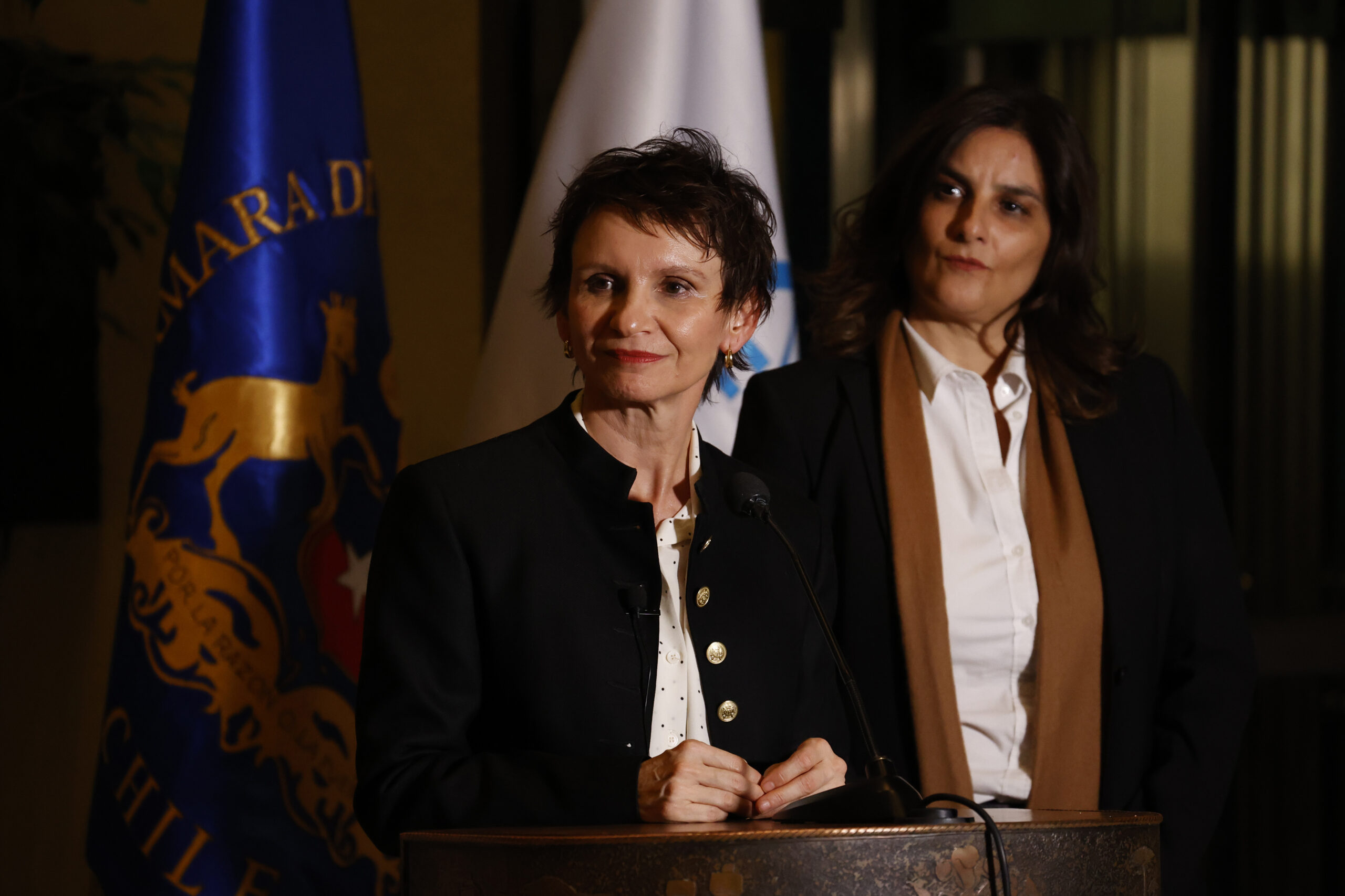 Gobierno citó a reunión a todos los poderes del Estado ante ataques explosivos