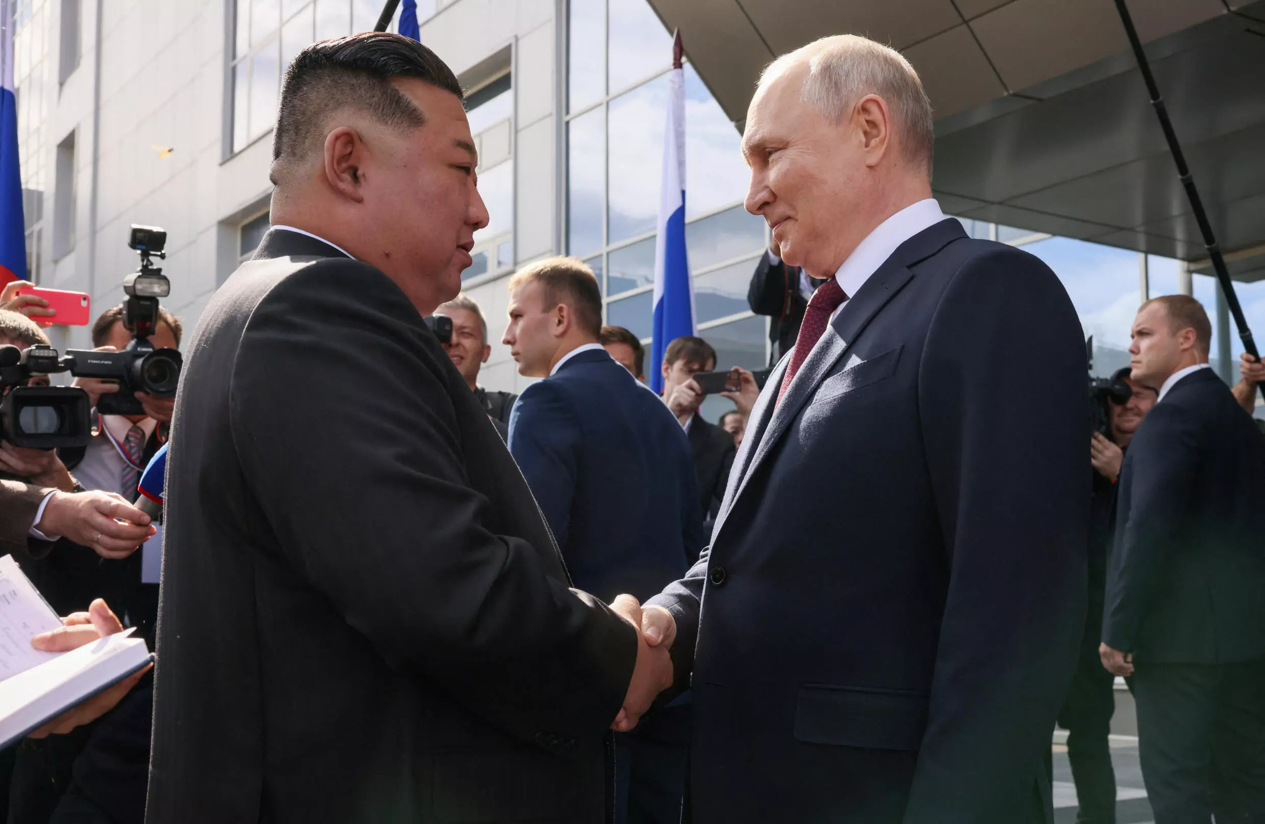 Occidente advierte medidas a Rusia y Corea del Norte por posible intercambio de armas