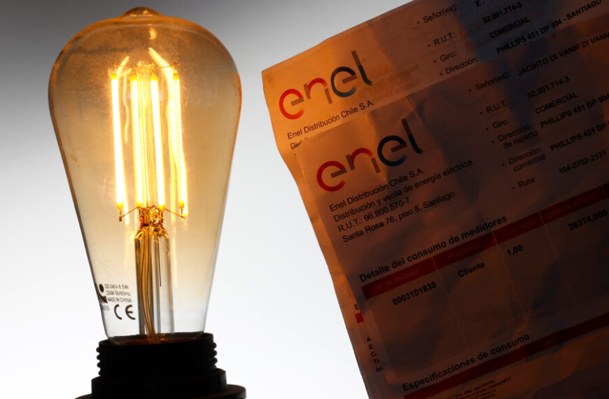 Alza en las Cuentas de la Luz en Chile: ¿Cuánto Subirá el Precio de la Electricidad en Cada Región?