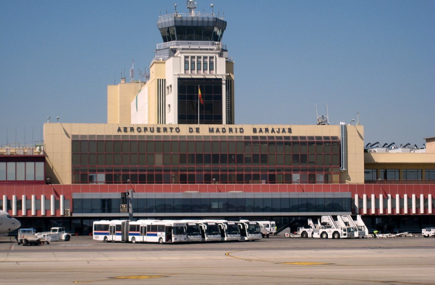 Aeropuerto de Madrid-Barajas: crisis de los sintecho