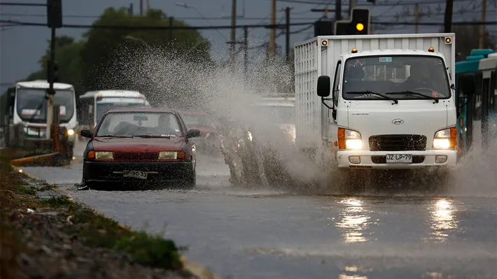 Alerta meteorológica Chile: lluvias intensas y moderadas