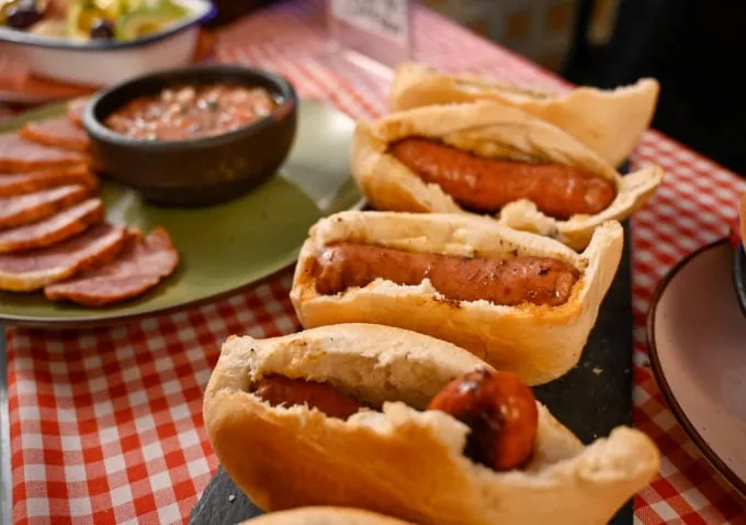 Fiesta de la Longaniza: Celebración Gastronómica en Chillán