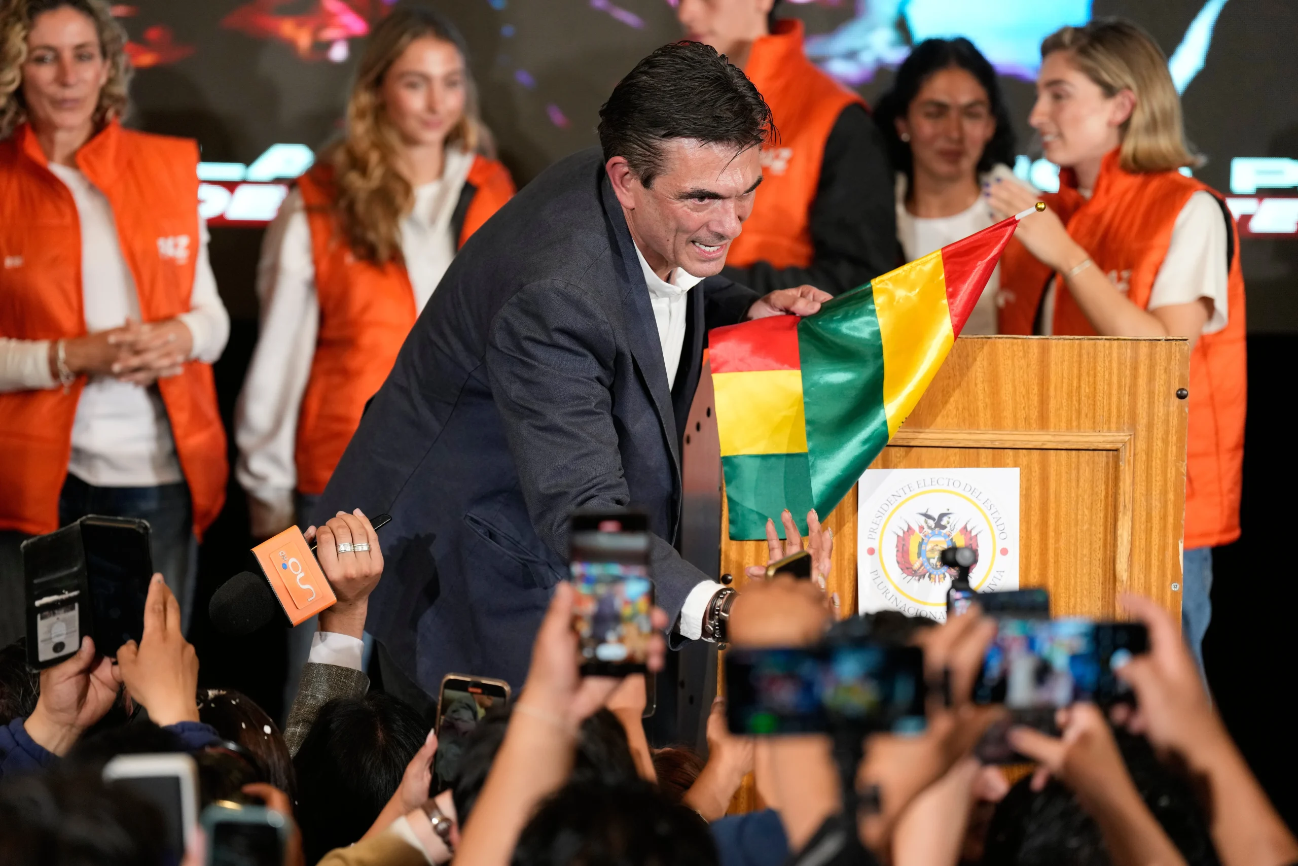 Presidente de Bolivia: Rodrigo Paz y su impacto global