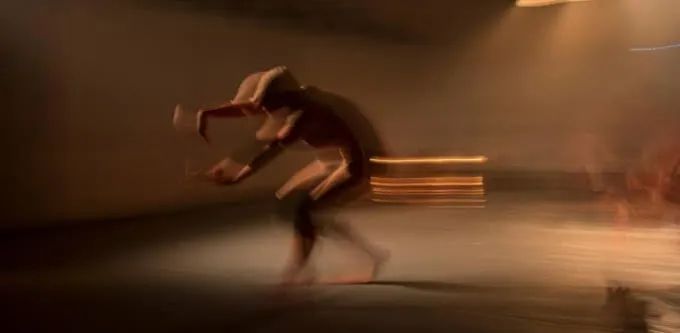 Ya no sé flotar: La danza que desafía el cansancio