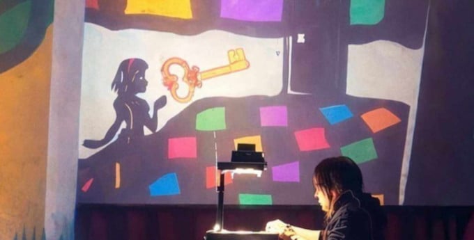Bibliometro Valparaíso: Celebrando siete años con Alicia en el País de las Maravillas