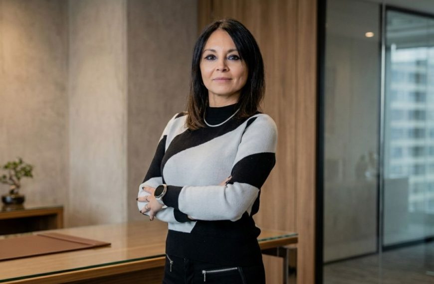 quien es paola basaure de transelec