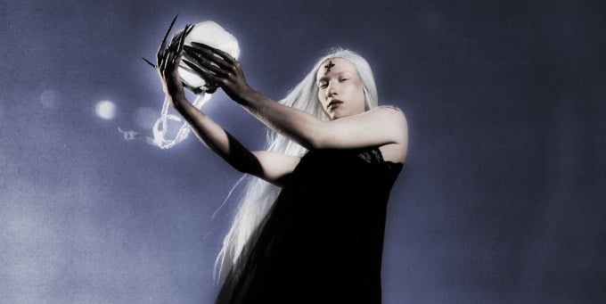 Javiera Electra: El Impacto del Álbum Helíade en la Música Chilena