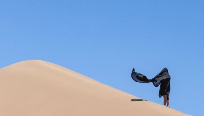 Perra Chola: Una Reflexión sobre la Resistencia Femenina en el Teatro