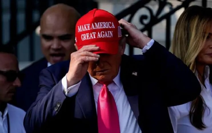 Trump críticas MAGA: la grieta que fractura a sus aliados conservadores