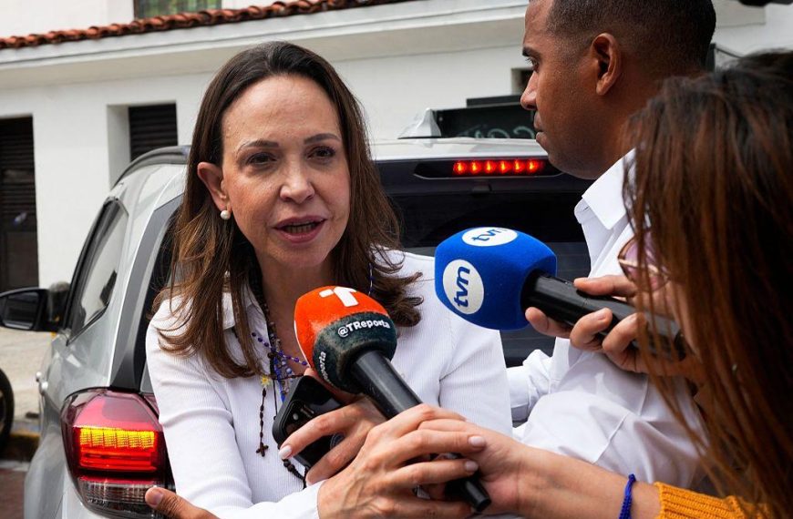 María Corina Machado: La lucha por regresar a Venezuela tras el caos